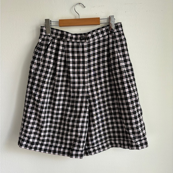 Vintage Pleated  Plaid Shorts - Picture 2 of 6